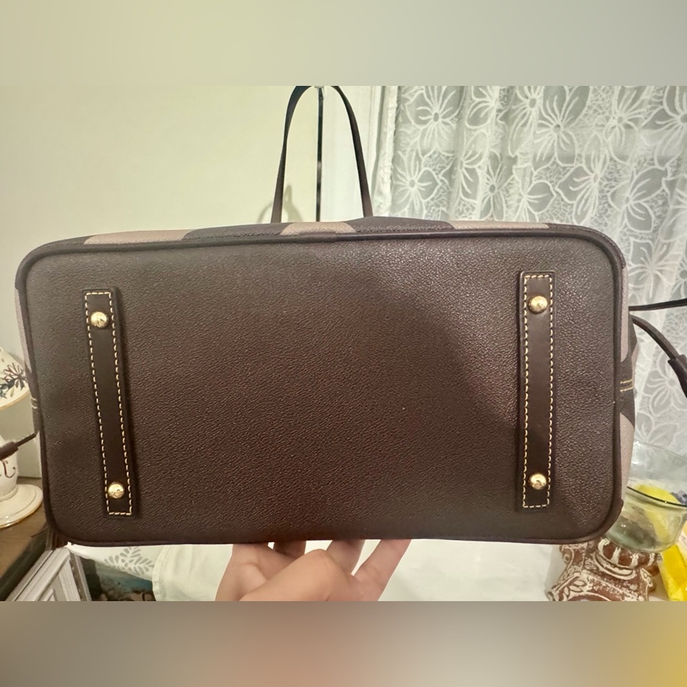 Dooney & Bourke Chocolate and Beige Chevron Tote - Picture 6 of 11
